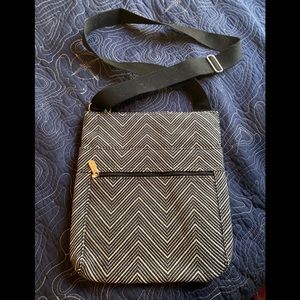 Thirtyone crossbody bag